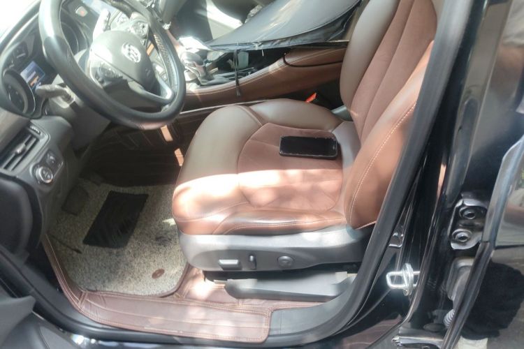 Used Buick Envision 2017 28T Four-Wheel Drive Elite Model Left Front Seat