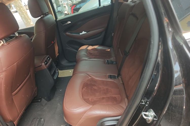 Used Buick Envision 2017 28T Four-Wheel Drive Elite Model Left Rear Seat