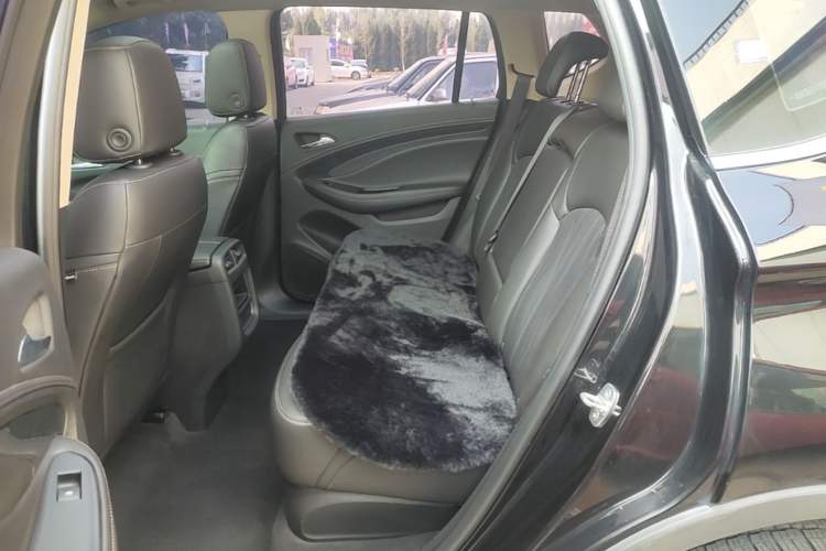 Used Buick Envision 2017 20T Two-Wheel Drive Leading Version Left Rear Seat