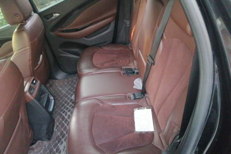 Used Buick Envision 2017 20T Two-Wheel Drive Luxury Model Left Rear Seat