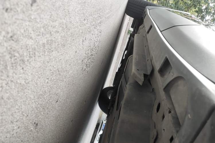Used Buick Envision 2017 20T Two-Wheel Drive Leading Version Left Side Sill