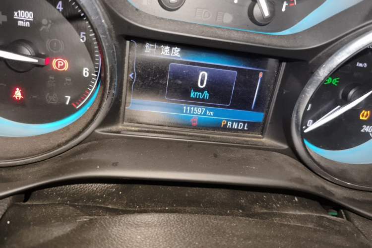 Used Buick Envision 2017 20T Two-Wheel Drive Elite Version Odometer Close Up