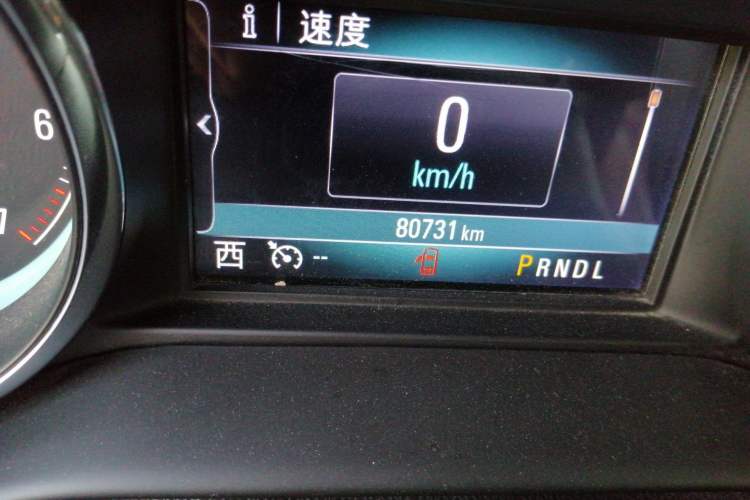 Used Buick Envision 2017 20T Two-Wheel Drive Luxury Model Odometer Close Up