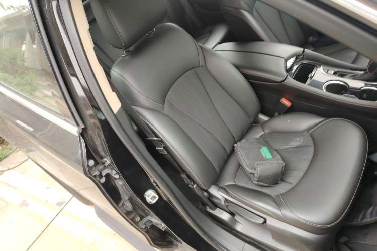 Used Buick Envision 2017 20T Two-Wheel Drive Leading Version Right Front Seat