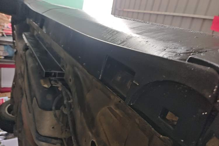 Used Buick Envision 2017 20T Two-Wheel Drive Leading Version Right Side Sill