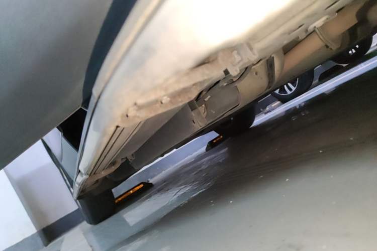 Used Buick Envision 2017 20T Two-Wheel Drive Elite Version Right Side Sill