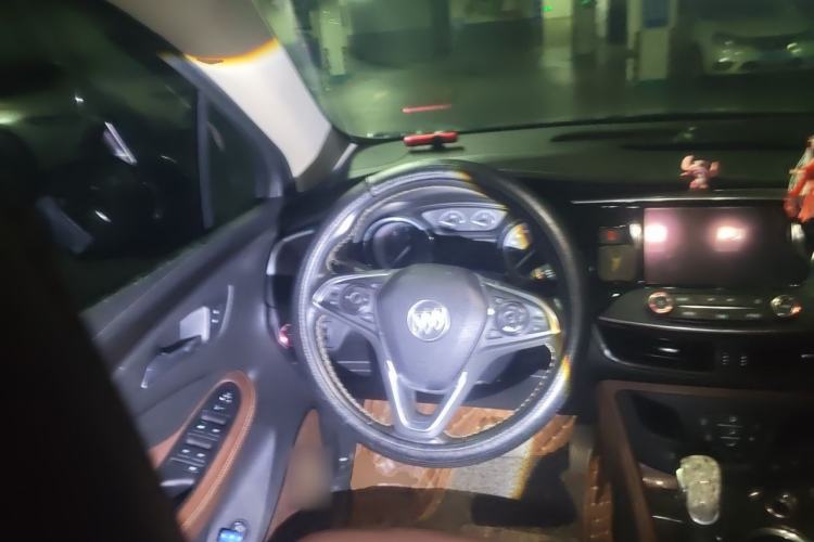 Used Buick Envision 2017 20T Four-Wheel Drive Luxury Model Steering Wheel