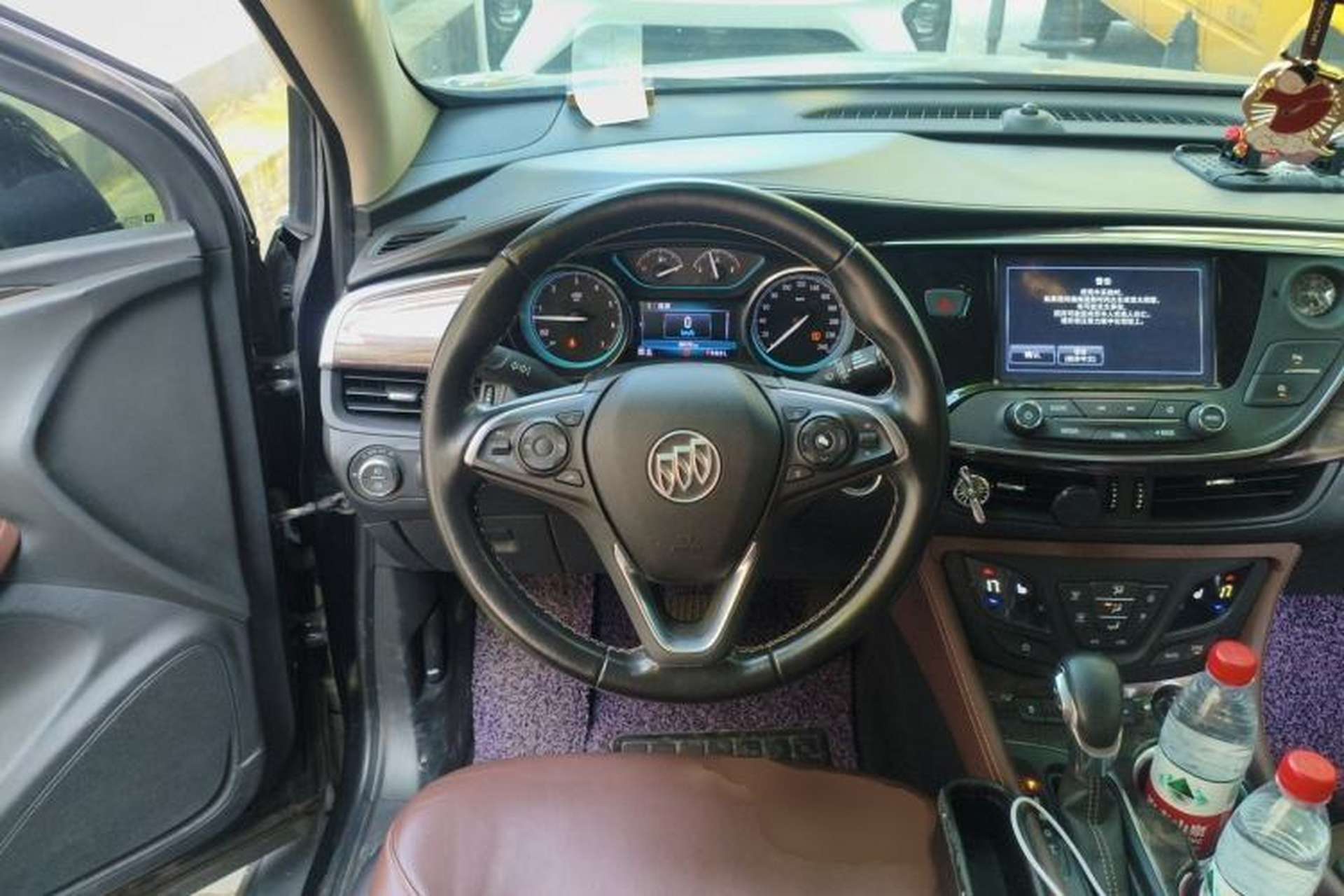Used Buick Envision 2017 28T Four-Wheel Drive Elite Model Steering Wheel