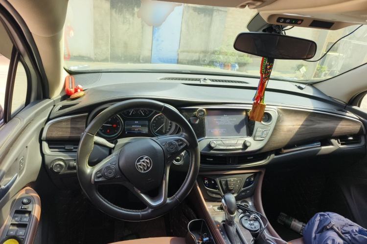 Used Buick Envision 2017 20T Two-Wheel Drive Luxury Model Steering Wheel