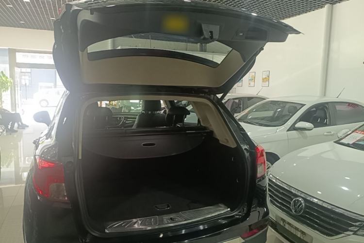 Used Buick Envision 2017 20T Two-Wheel Drive Leading Version Trunk