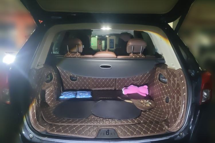 Used Buick Envision 2017 20T Four-Wheel Drive Luxury Model Trunk
