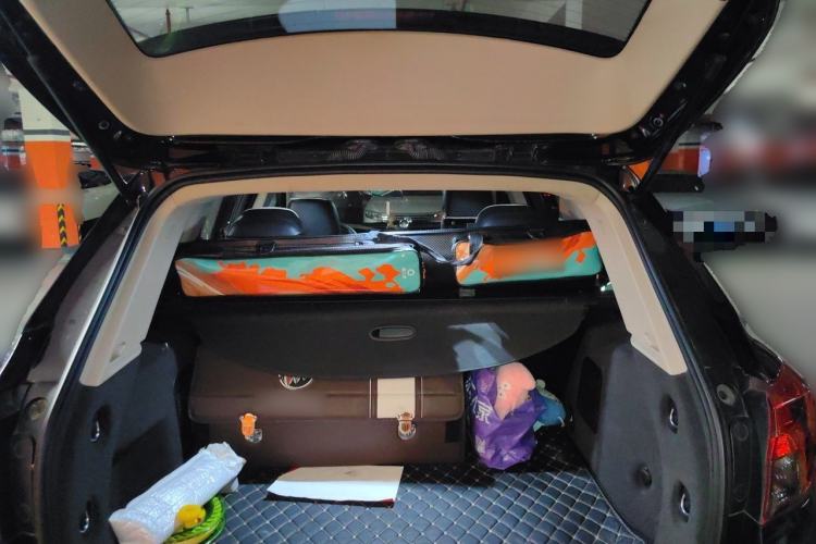 Used Buick Envision 2017 20T Two-Wheel Drive Elite Version Trunk