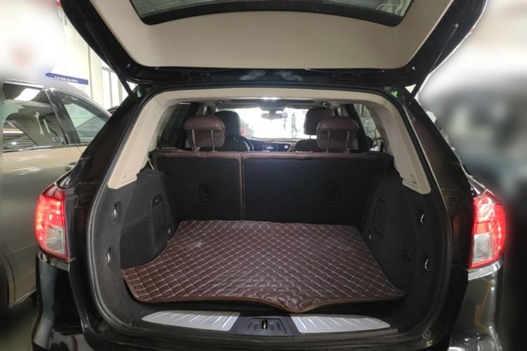 Used Buick Envision 2017 20T Two-Wheel Drive Elite Version Trunk