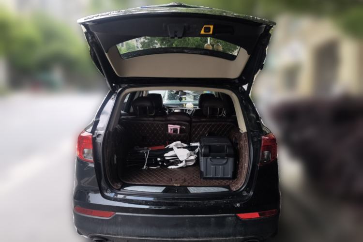 Used Buick Envision 2017 28T Four-Wheel Drive Elite Model Trunk