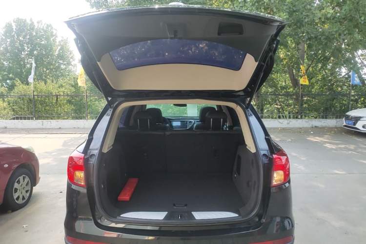 Used Buick Envision 2017 20T Two-Wheel Drive Leading Version Trunk