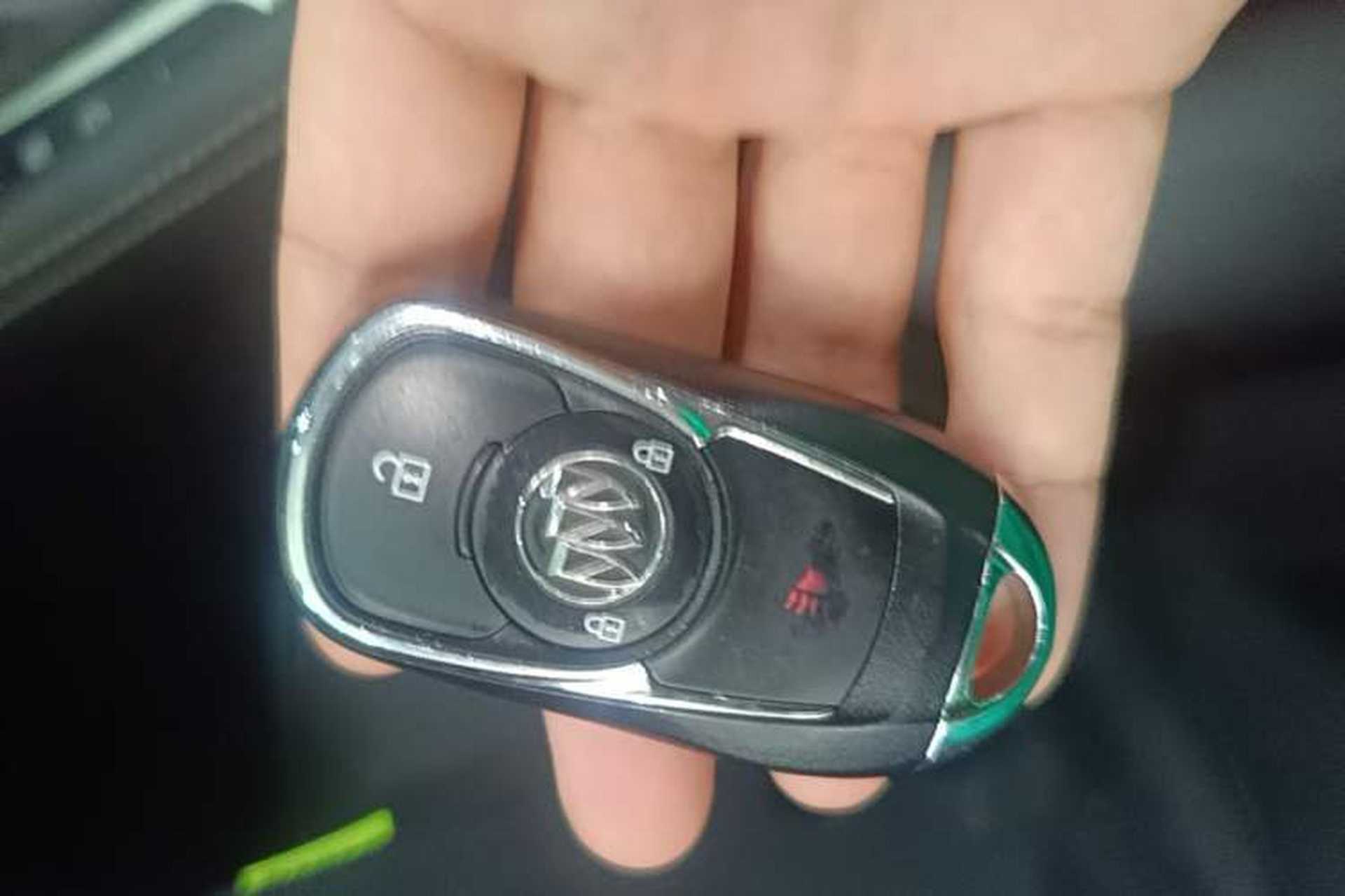 Used Buick Envision 2017 20T Two-Wheel Drive Leading Version Vehicle Key