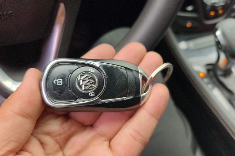 Used Buick Envision 2017 20T Two-Wheel Drive Leading Version Vehicle Key