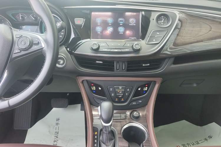Used Buick Envision 2017 28T Four-Wheel Drive Elite Model Audio And AC Panel