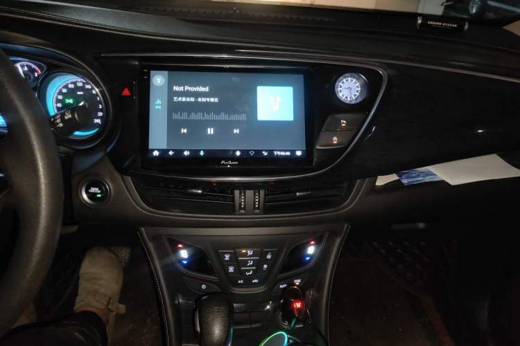 Used Buick Envision 2017 20T Two-Wheel Drive Leading Version Audio And AC Panel
