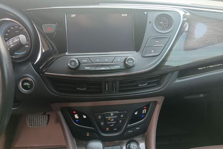 Used Buick Envision 2017 20T Two-Wheel Drive Elite Version Audio And AC Panel
