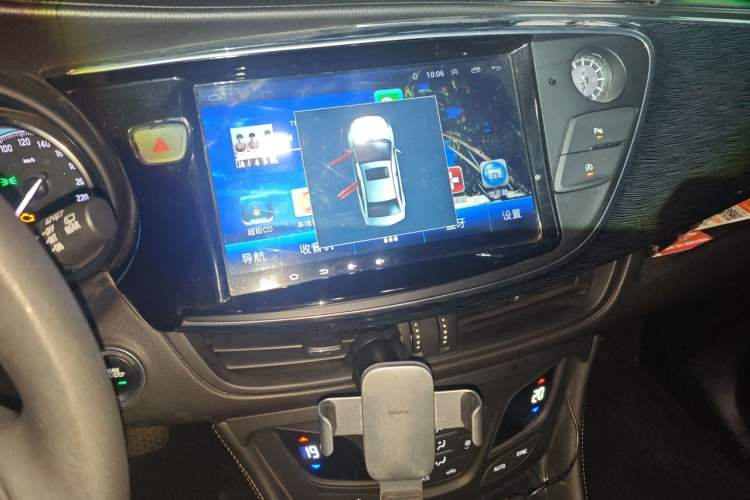 Used Buick Envision 2017 20T Two-Wheel Drive Leading Version Audio And AC Panel