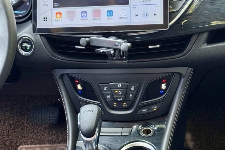 Used Buick Envision 2017 20T Two-Wheel Drive Leading Version Audio And AC Panel