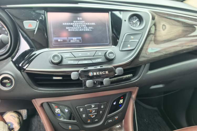 Used Buick Envision 2017 20T Two-Wheel Drive Elite Version Audio And AC Panel