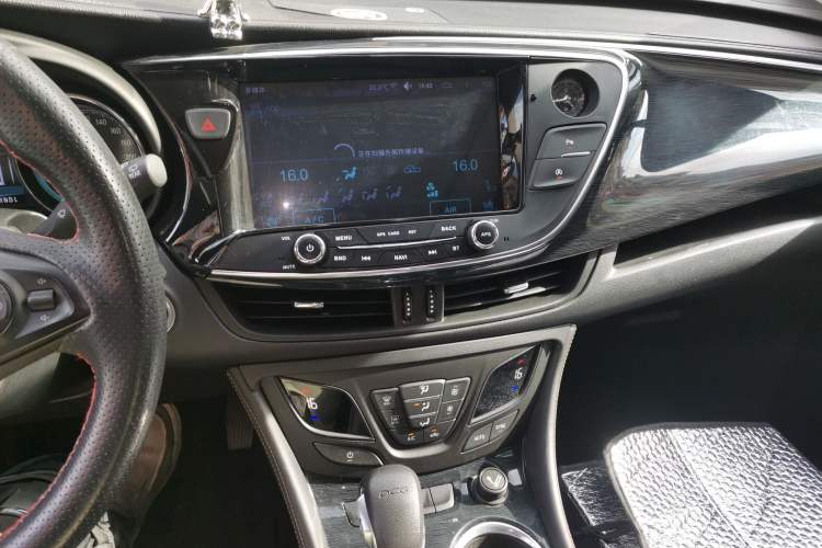 Used Buick Envision 2017 20T Two-Wheel Drive Leading Version Audio And AC Panel