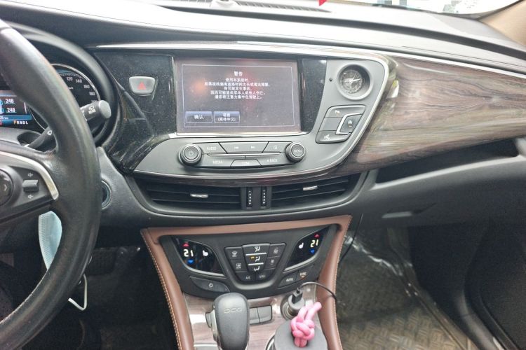 Used Buick Envision 2017 20T Two-Wheel Drive Luxury Model Audio And AC Panel
