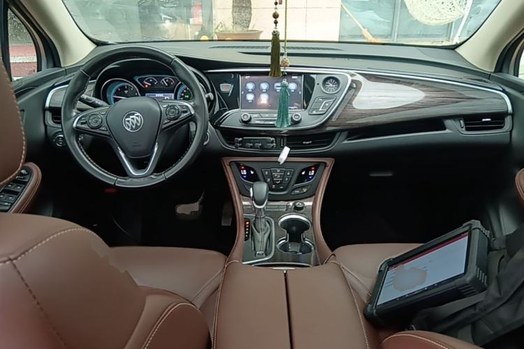 Used Buick Envision 2017 20T Two-Wheel Drive Luxury Model Center Console