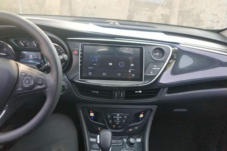 Used Buick Envision 2017 20T Two-Wheel Drive Leading Version Center Console