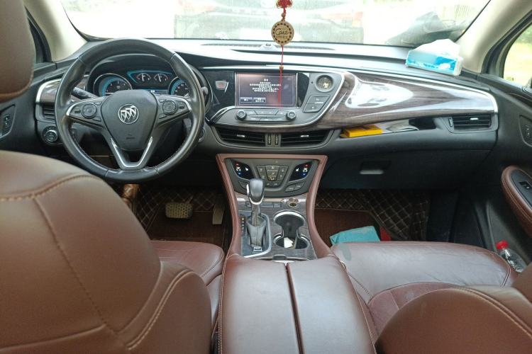 Used Buick Envision 2017 28T Four-Wheel Drive Elite Model Center Console
