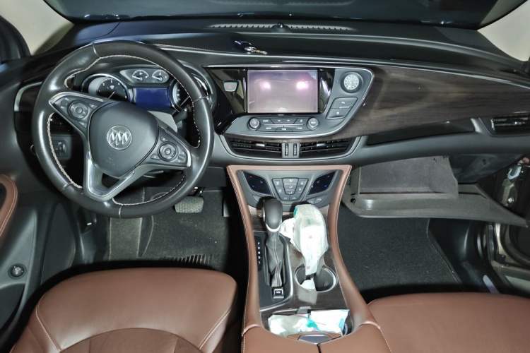 Used Buick Envision 2017 28T Four-Wheel Drive Elite Model Center Console