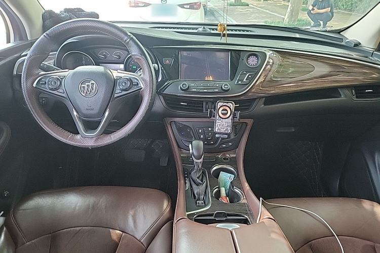 Used Buick Envision 2017 20T Two-Wheel Drive Luxury Model Center Console