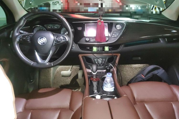 Used Buick Envision 2017 28T Four-Wheel Drive Luxury Model Center Console