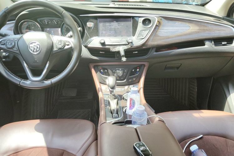 Used Buick Envision 2017 28T Four-Wheel Drive Elite Model Center Console