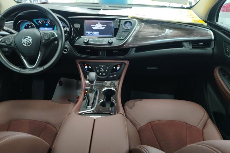 Used Buick Envision 2017 28T Four-Wheel Drive Elite Model Center Console