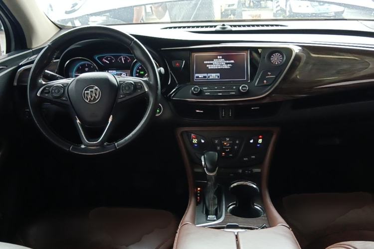 Used Buick Envision 2017 28T Four-Wheel Drive Elite Model Center Console