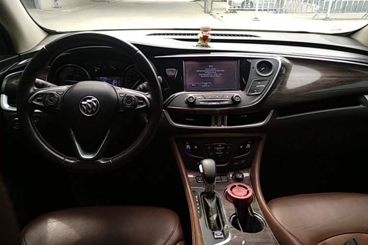 Used Buick Envision 2017 28T Four-Wheel Drive Elite Model Center Console