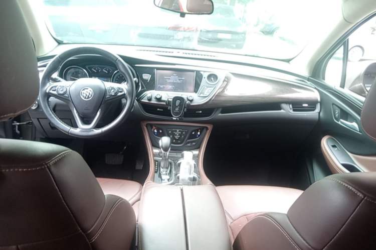 Used Buick Envision 2017 20T Two-Wheel Drive Luxury Model Center Console
