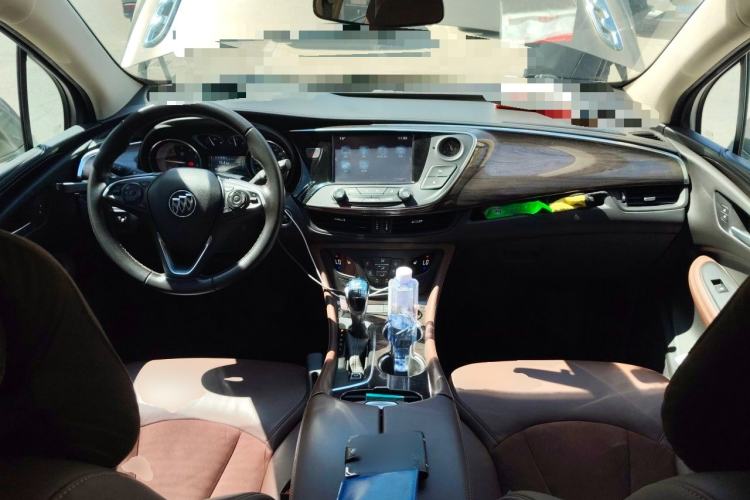 Used Buick Envision 2017 28T Four-Wheel Drive Elite Model Center Console