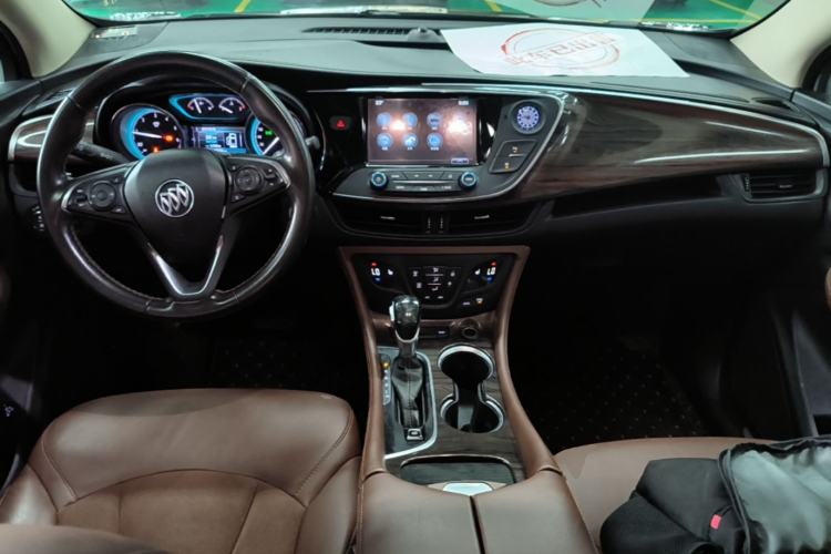 Used Buick Envision 2017 28T Four-Wheel Drive Elite Model Center Console