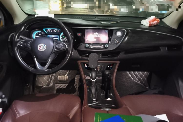 Used Buick Envision 2017 20T Two-Wheel Drive Luxury Model Center Console