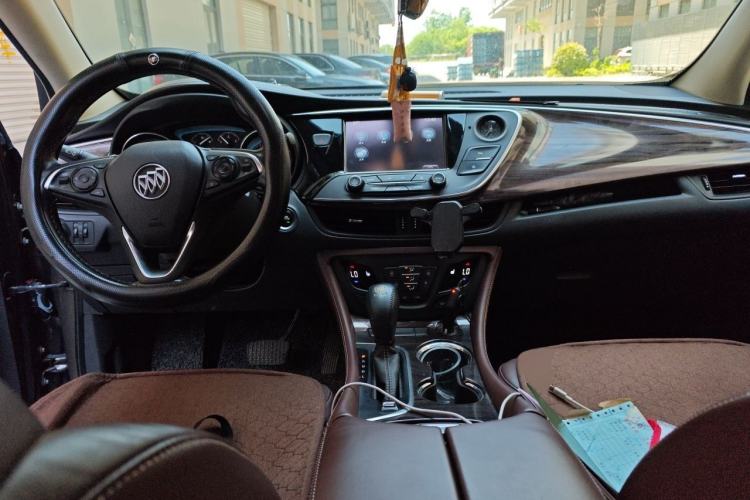 Used Buick Envision 2017 20T Two-Wheel Drive Elite Version Center Console