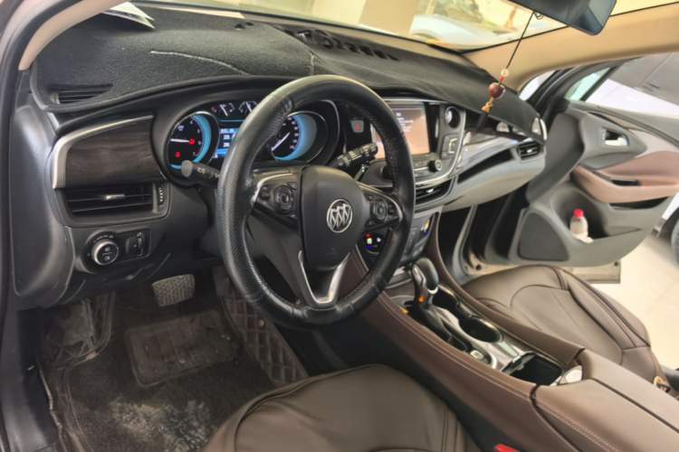 Used Buick Envision 2017 20T Two-Wheel Drive Luxury Model Center Console