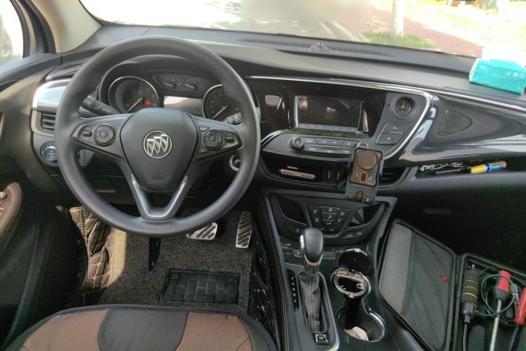 Used Buick Envision 2017 20T Two-Wheel Drive Leading Version Center Console