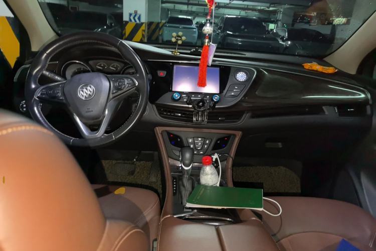 Used Buick Envision 2017 20T Two-Wheel Drive Elite Version Center Console