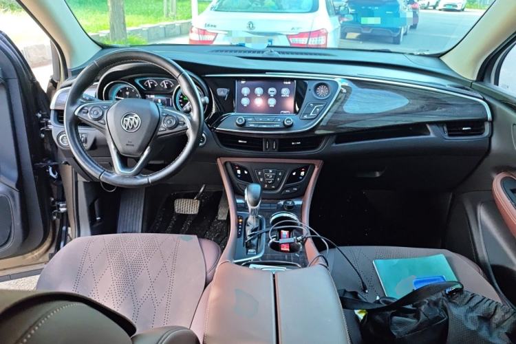 Used Buick Envision 2017 20T Two-Wheel Drive Luxury Model Center Console