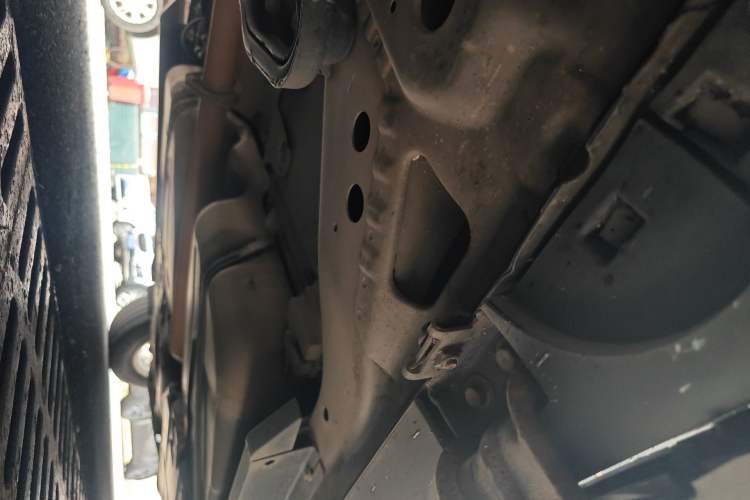 Used Buick Envision 2017 20T Two-Wheel Drive Luxury Model Chassis Front Left