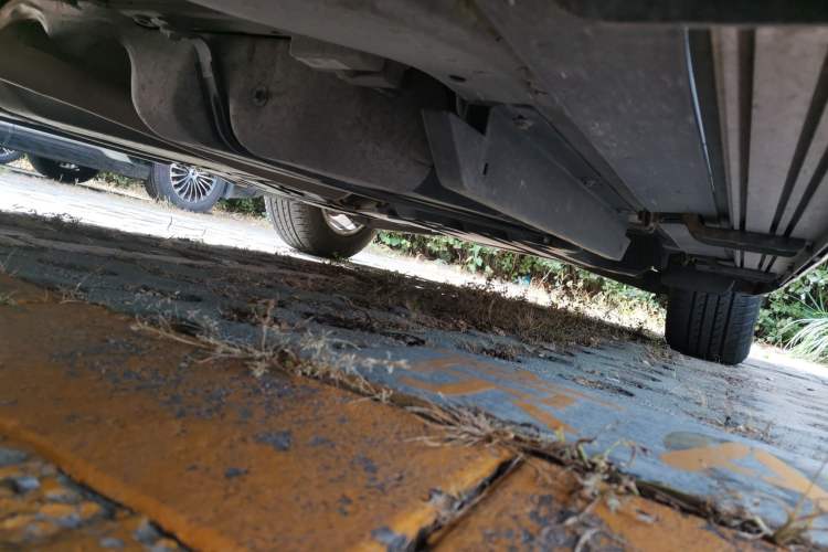 Used Buick Envision 2017 20T Two-Wheel Drive Leading Version Chassis Front Left